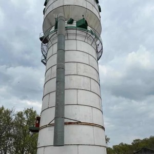 Sawdust silo