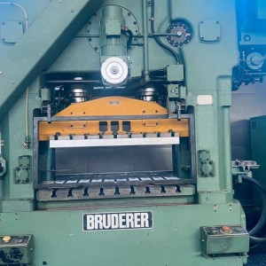 BRUDERER BSTA 50VL