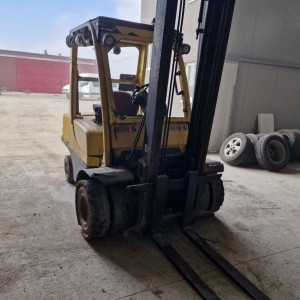 Forklift with yanmar engine